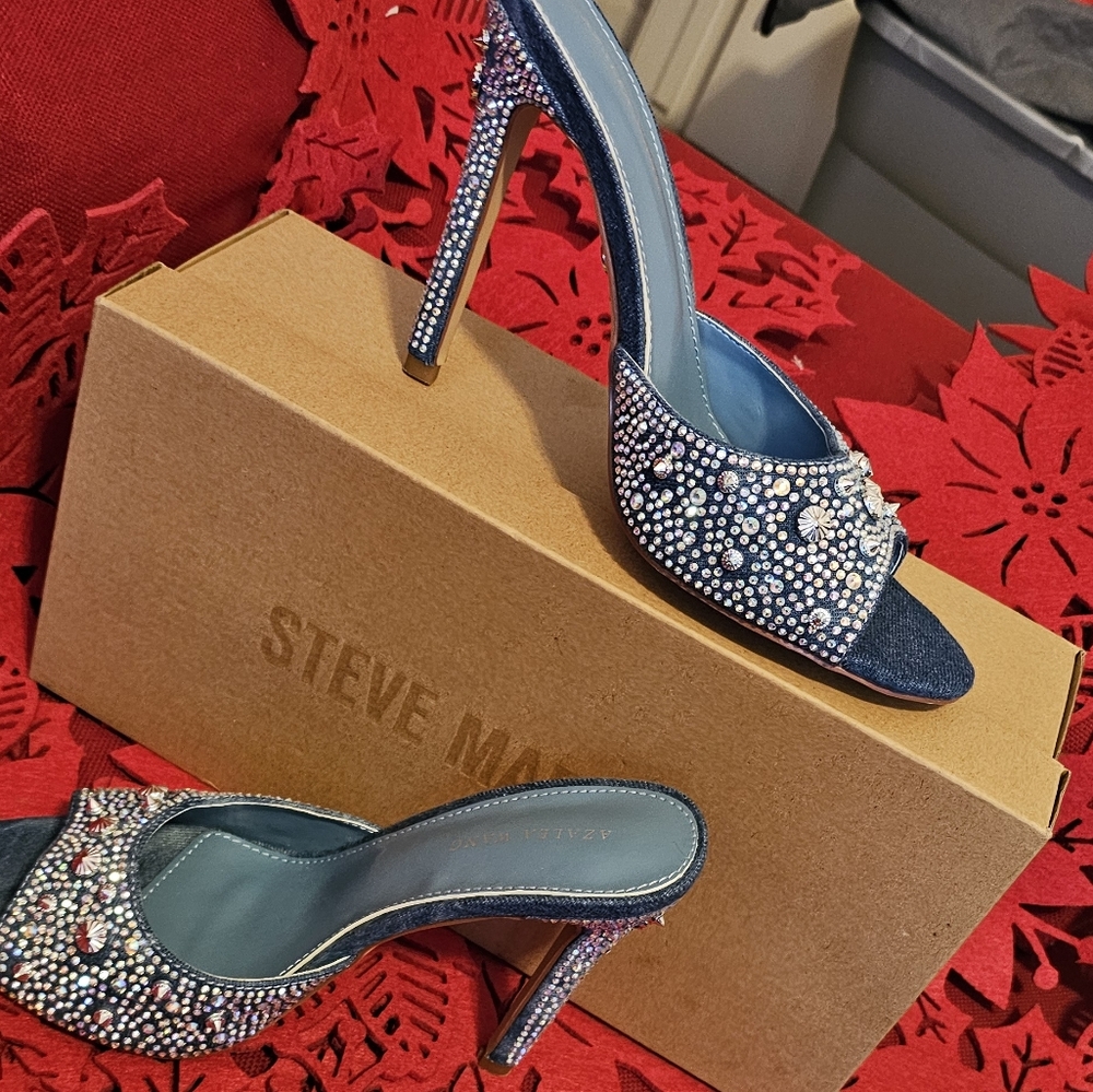 Steve Madden Sparkling Blue Denim Heels- NEW NEVER WORN